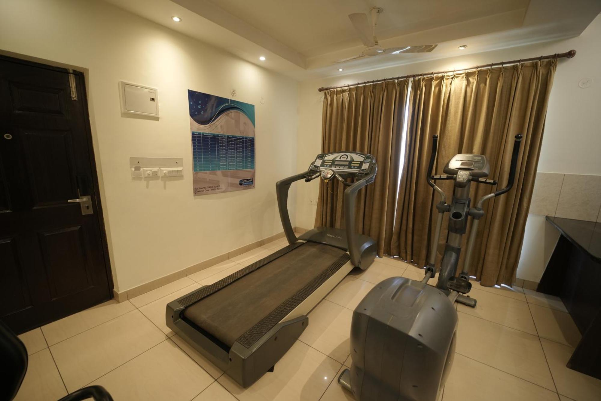 Hotel Nagarjuna Suites Бангалор Экстерьер фото