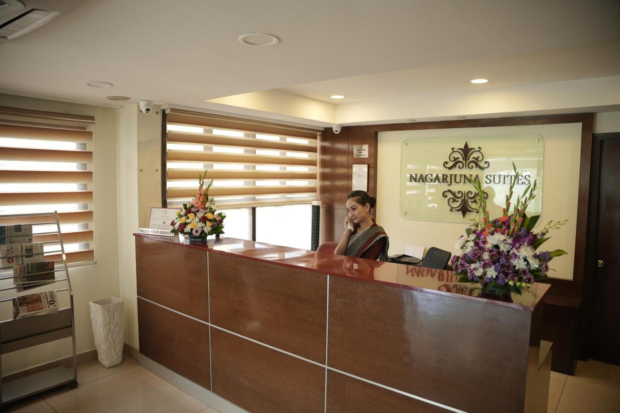 Hotel Nagarjuna Suites Бангалор Экстерьер фото